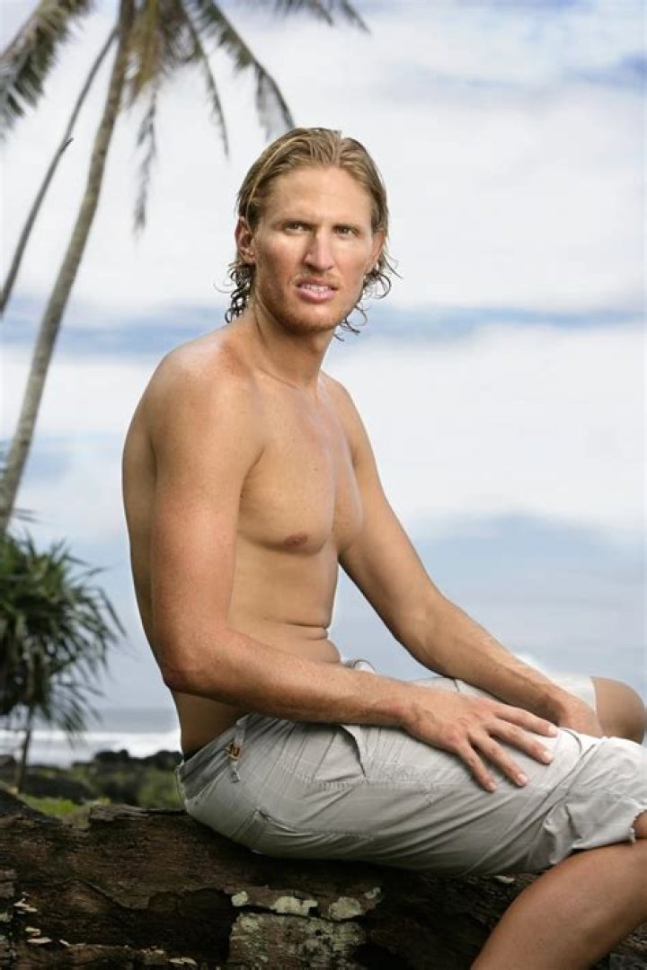 Tyson Apostol